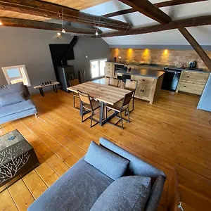  Appartement Le 1689 : Duplex De 130 M2 Dans Hameau De Montagne France
